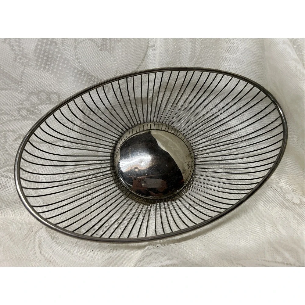 Vintage Oval SilverPlate Wire Bread Fruit‎ Basket Raimond Italy MCM